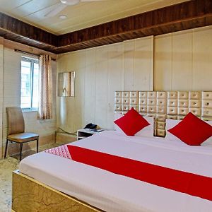 Hotel O Royal Inn